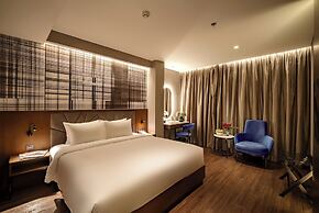 NHAT HA LAVISH HOTEL