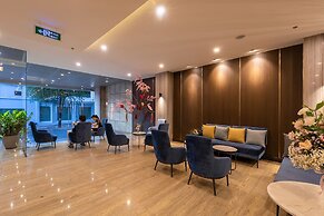 NHAT HA LAVISH HOTEL