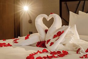 NHAT HA LAVISH HOTEL