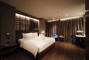 NHAT HA LAVISH HOTEL