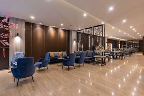 NHAT HA LAVISH HOTEL