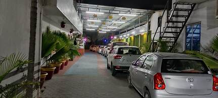 SMJ GRAND HOTEL & MAHAL