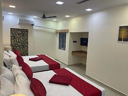 SMJ GRAND HOTEL & MAHAL