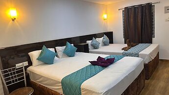 SMJ GRAND HOTEL & MAHAL