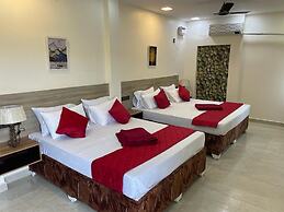 SMJ GRAND HOTEL & MAHAL