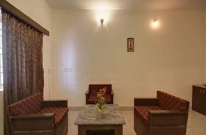 SMJ GRAND HOTEL & MAHAL