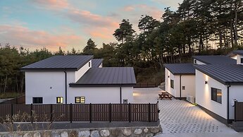 Stay Osolchae Dokche Pool Villa Pension