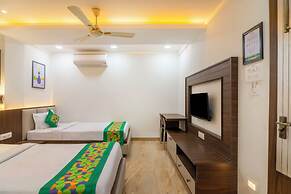 Treebo Petals Banquet & Suites - Kolkata