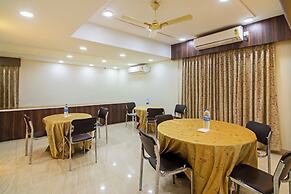 Treebo Petals Banquet & Suites - Kolkata