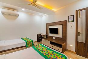 Treebo Petals Banquet & Suites - Kolkata