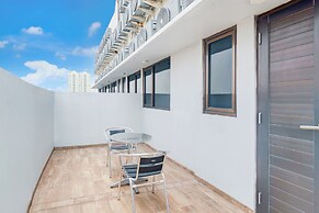 Townhouse Oak Gunung Sahari Near Ancol