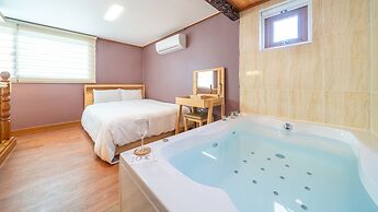 Gapyeong Arom Spa Pension