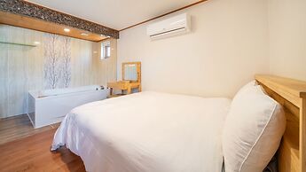 Gapyeong Arom Spa Pension