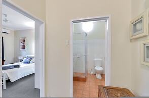 Bright Retreat in Rapid Greek