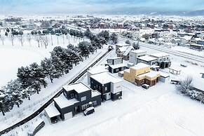 THE SHELBOURNE FURANO