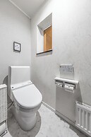 THE SHELBOURNE FURANO