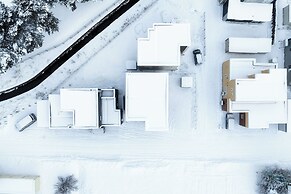 THE SHELBOURNE FURANO