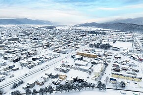 THE SHELBOURNE FURANO