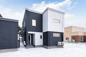 THE SHELBOURNE FURANO