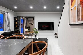 THE SHELBOURNE FURANO