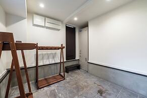 THE SHELBOURNE FURANO