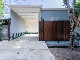 Gold Fish House Ubud