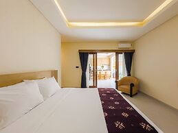 Gold Fish House Ubud