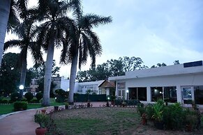 Black Mango Resort