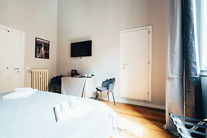 BOLOGNA SUITES - PRIVATE BATHROOM