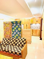 Room-luxury Furnished Room No1