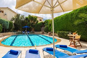 Villa Vaso in Roussospiti