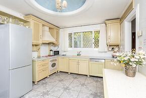 Villa Golden Tiara Large Private Pool A C Wifi