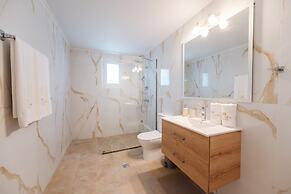 Villa Golden Tiara Large Private Pool A C Wifi