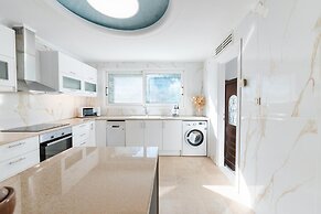 Villa Golden Tiara Large Private Pool A C Wifi