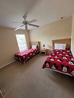 Book Now! Disney and Theme Parks Days, Poolside Family Villa Awaits!