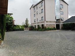 Lukenya Alkebu Resort