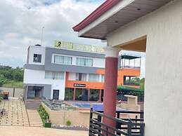 F2 Hotel and Apartment