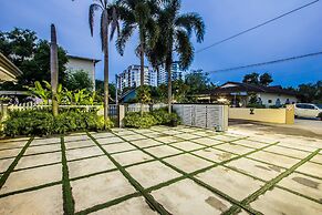 Surprised Homestay by uBook