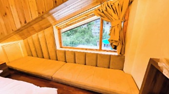 Wander Thrives Inn By Ads