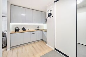 Symphony Atal City Square