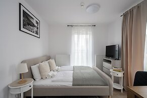 Symphony Atal City Square