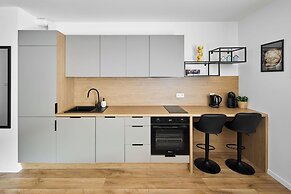 Symphony Atal City Square