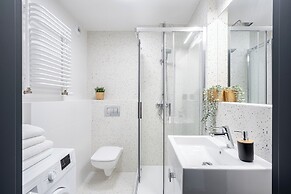 Symphony Atal City Square