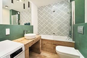 Symphony Atal City Square