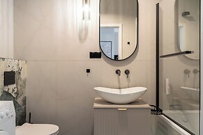 Symphony Atal City Square