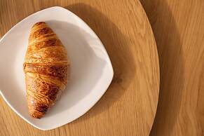 Symphony Atal City Square