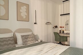 Symphony Atal City Square