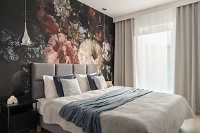 Symphony Atal City Square