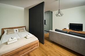 Symphony Atal City Square