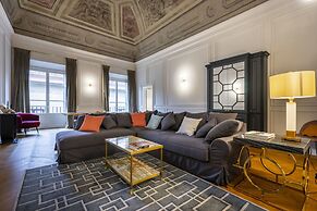 Palazzo Pazzi Vitali Luxury Apartments
